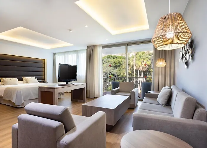 Hotel Colon Rambla